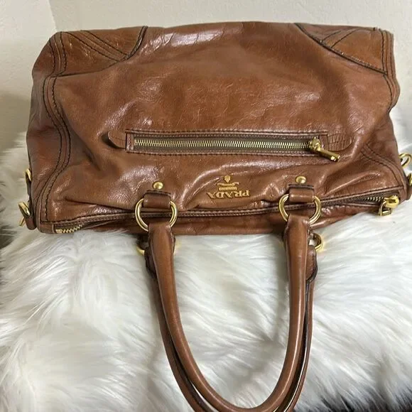 💯 Authentic Prada tote handbag
Two way🍀 - Picture 11 of 17